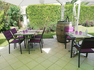 Photo n°21 de L'Orée Restaurant à La Breille-les-Pins (Traiteur)