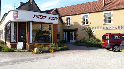 Photo de Espace Terre Céline et Fabien Badal à Saint-Amand-sur-Sèvre (79700)