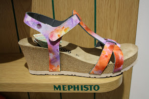 Photo n°31 de Méphisto à Bourges (Magasin de chaussures)