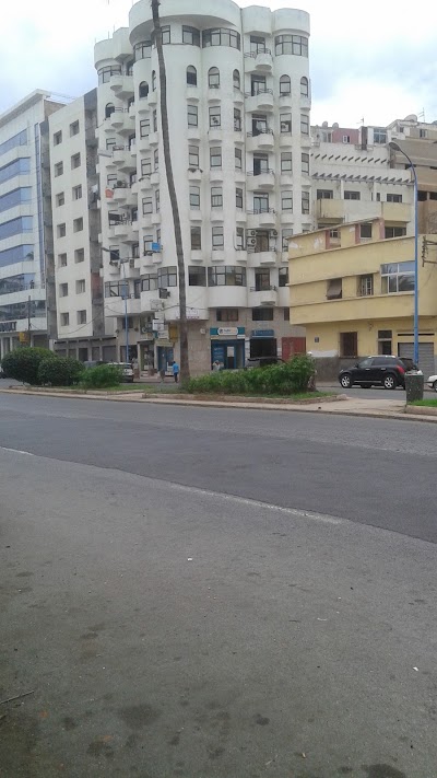 Photos of Dr Zineb LAZRAK Ophtalmologue