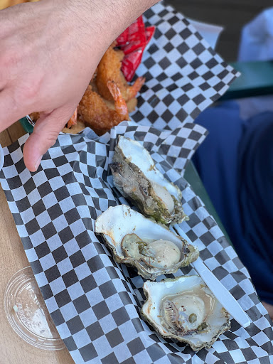 Friday's Crabhouse - Thumbnail