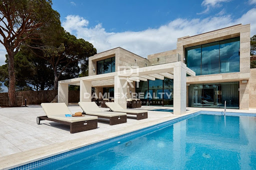 Damlex Realty Lloret de Mar - Thumbnail