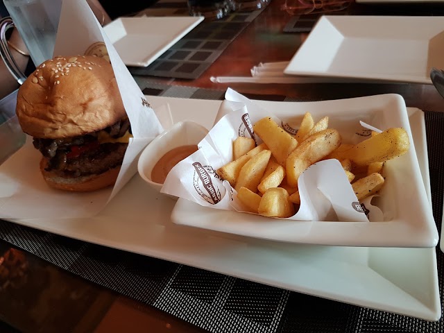 Classic Burger Joint