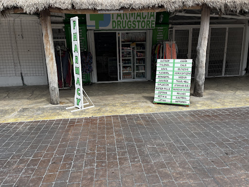 Farmacia Pharmacy del Muelle 11 Puerto Morelos