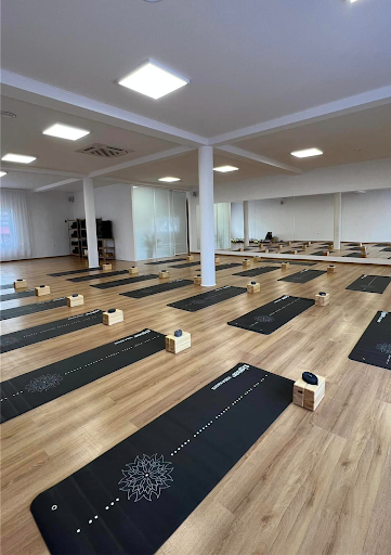 FitAsana Yoga & Fitness Studio