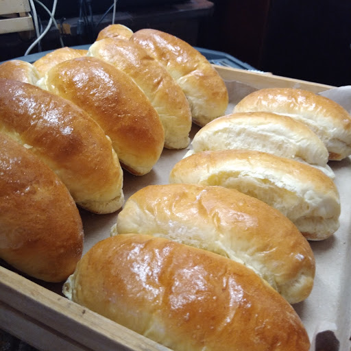 Roggenbrot Artisan Bakery - Thumbnail