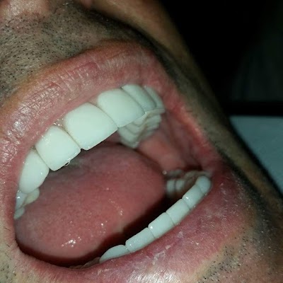 Photos of Sonrisa Perfecta Dental - Tarsys Loayza Roys