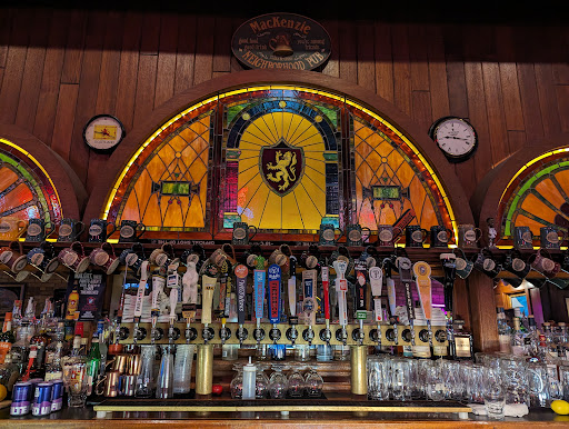 Mackenzie Pub - Visual