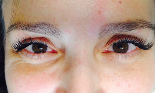 Shelly Nicole Lash Extensions and Make-up Artistry