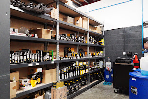 Photo n°9 de Midas SAINTES à Saint-Georges-des-Coteaux (Magasin de pneus)