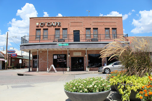 C Square Cafe - Visual