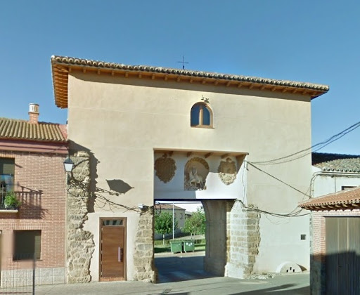 Arco de Santiago Gallery - Spain