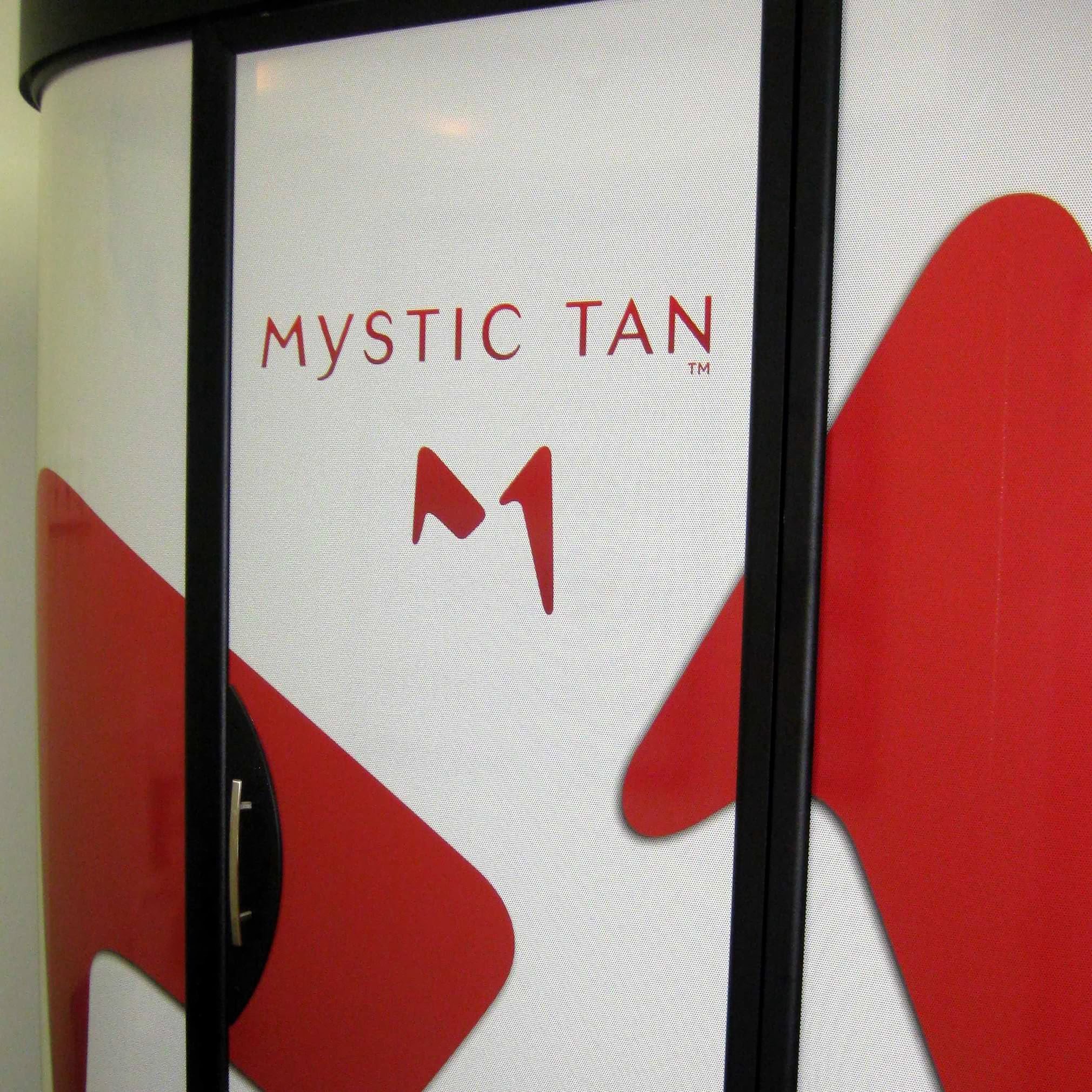 Garden Island Laundromat and Tanning facility with washing machines in Rockland