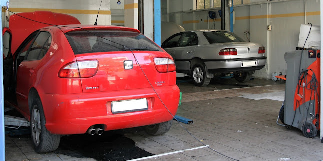 Συνεργείο Αυτοκινήτων Service Ανταλλακτικά ΓΙΩΡΓΟΣ ΒΑΡΑΓΚΟΥΛΗΣ Γλυφάδα - Γλυφάδα