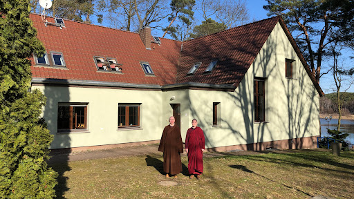 Chan-Kloster Wassermond