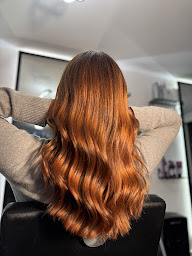 Photo n°17 de Le Salon Good Vibe à La Seyne-sur-Mer (Maquilleur.euse)