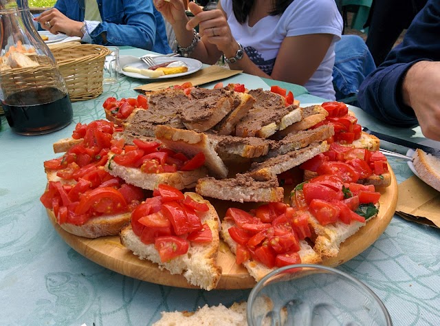 Fonti del Clitunno - Ristorante PIzzeria e wine bar