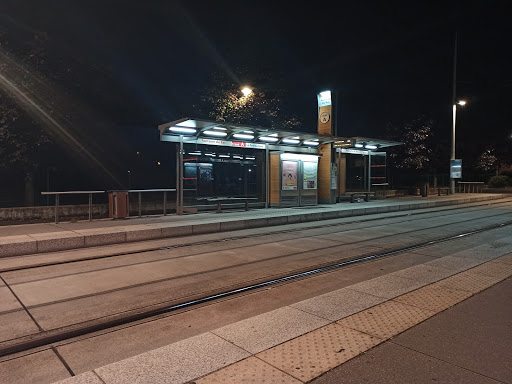 Fontaine du Bac - Arrêt tramway Ligne A - Thumbnail