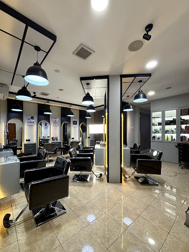 LANA BEAUTY SALON & STUDIO CIREBON