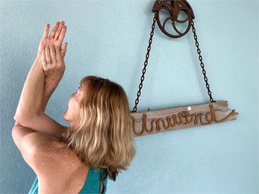 Hot Yoga Om - Thumbnail