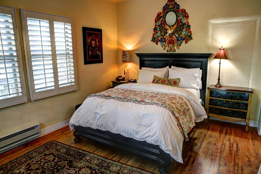Half Moon Bay Inn - Thumbnail