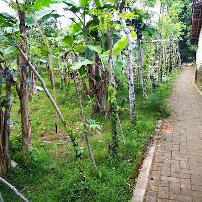 Photos of Pondok Pesantren Nurul Ikhas