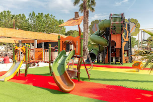 Photo n°80 de Camping Homair - Domaine la Yole à Vendres (Piscine)