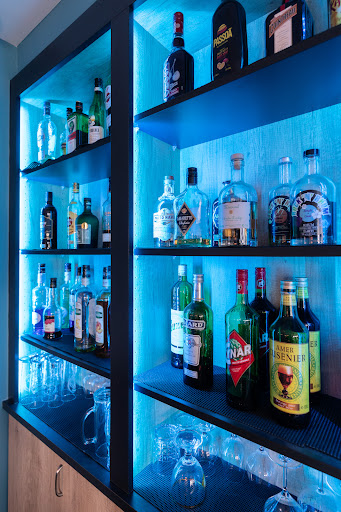 Le Cockpit Bar - Thumbnail
