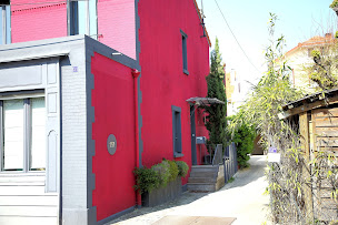 Photo n°10 de Agence MONT VALERIEN IMMOBILIER à Nanterre (Agence immobilière)