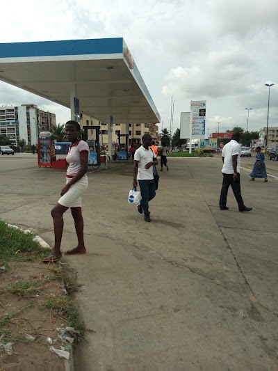 Photos of Station OiLybia 2 Plateaux