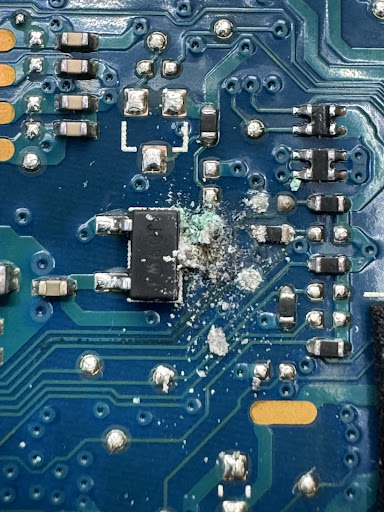 Repar&Tech réparation téléphone tablette ordinateur et console. Spécialiste micro soudure. Gallery - France
