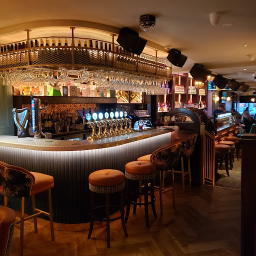 The Barrel & Castle