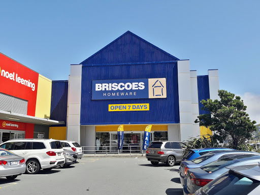 Briscoes Lyall Bay - Thumbnail
