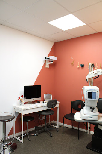 Delphine Charreau - Orthoptiste - Saint Malo - Thumbnail