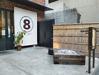 ハチマル蒲鉾 なんば千日前店