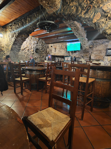 Stone Pub - Visual