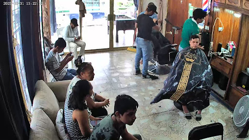 BARBER SHOP MEN'S CLUB