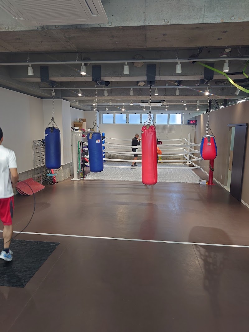 Sato Boxing Fitness（佐藤ボクシングフィットネス）
