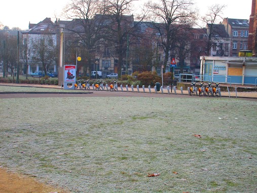 Parking Atomium - Saint-Lambert (120), Author: Wooi Chun