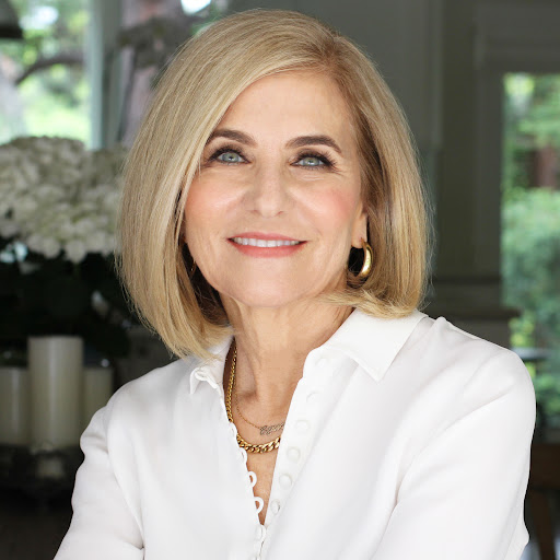 Erika Ameri - Compass Realtor - Visual
