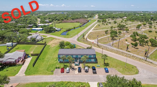 Peter Belitsos - Realtor - Visual