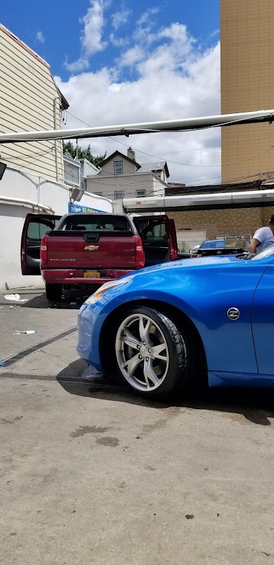 Flores Car Wash
