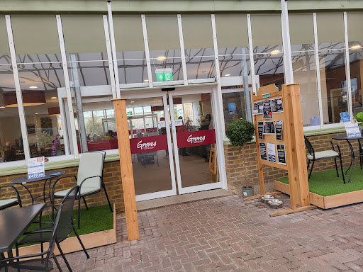 Groves Coffee Shop & Restaurant - United Kingdom
