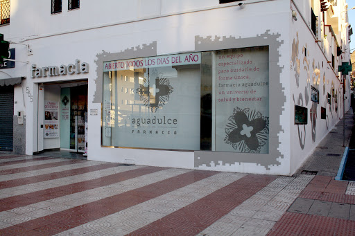 Farmacia Aguadulce Gallery - Spain