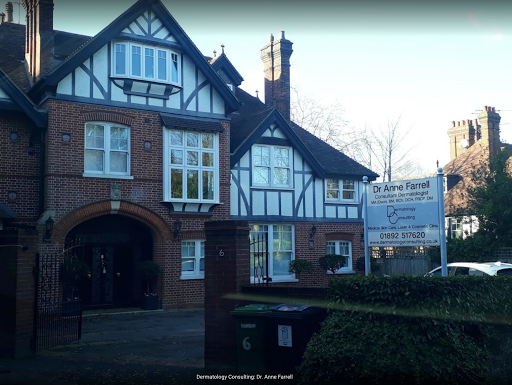 Dermatology Consulting: Dr Anne Farrell