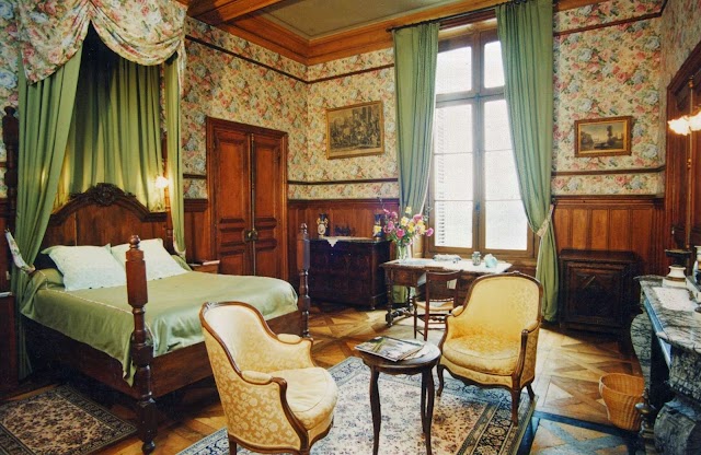 Château de Ternay maison, tables et chambres d'hôtes de caractère avec piscine, Val de Loire, Vienne