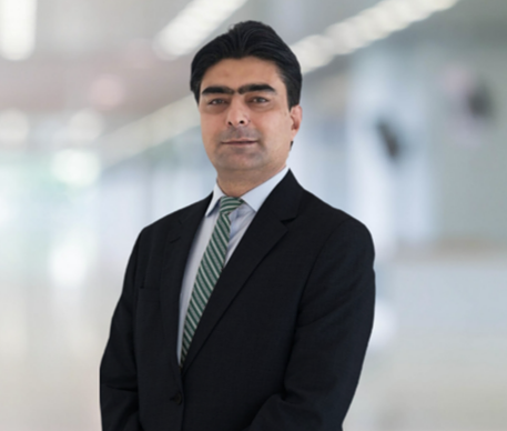 Dr Yasir Parviz - صورة 2