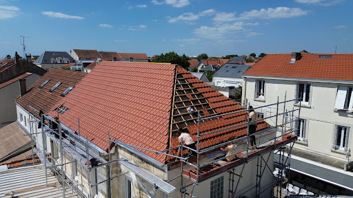 Photo de SOLUTION TOITURE - Zinguerie et Couverture à La Rochelle