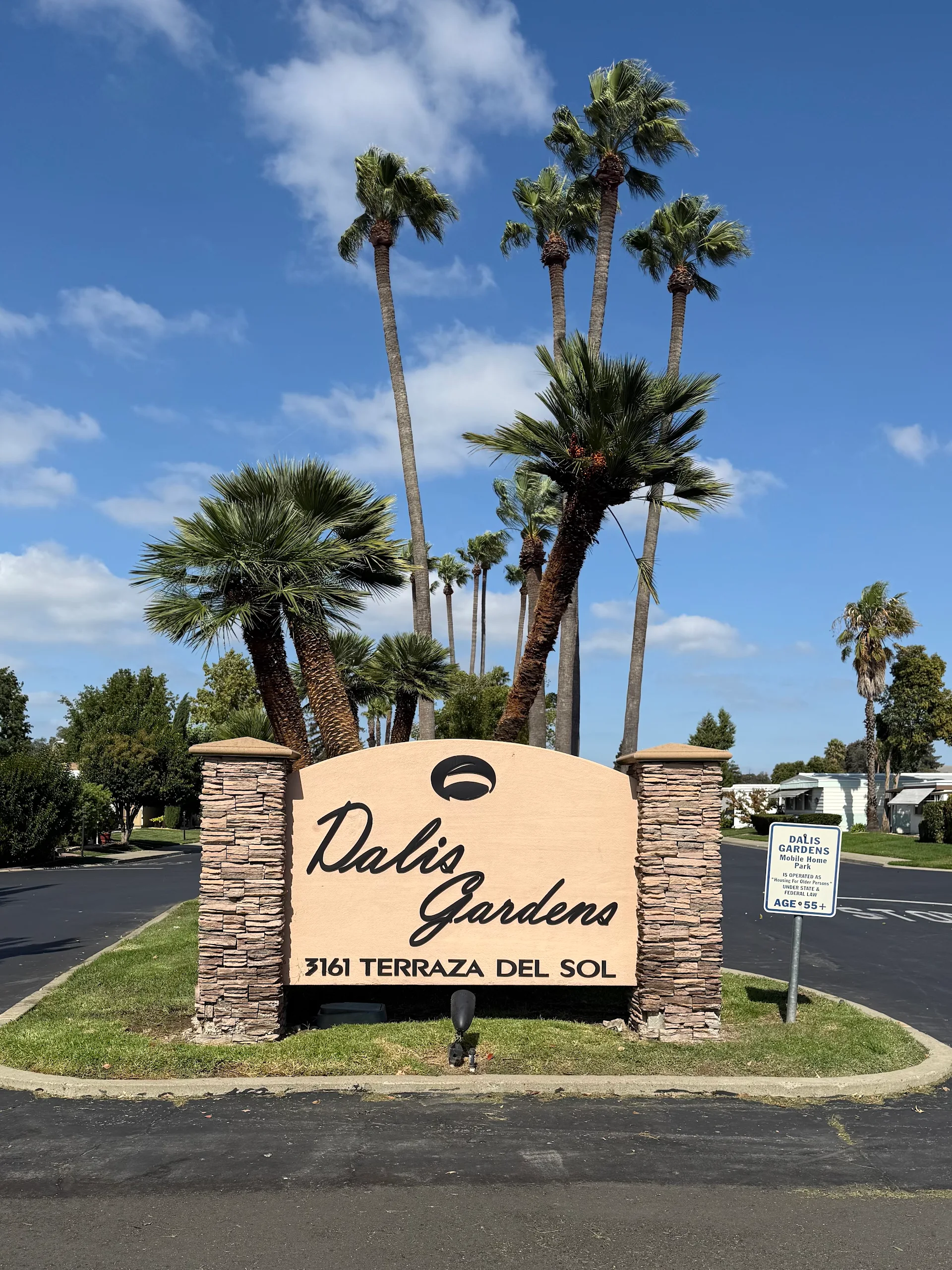 Dalis Gardens Mobilehome Park