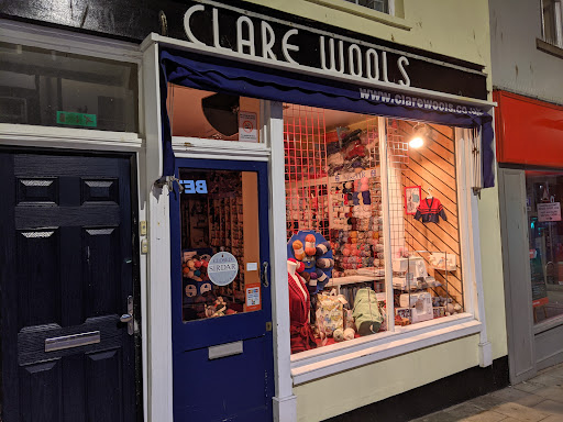 Clare Wools - Visual